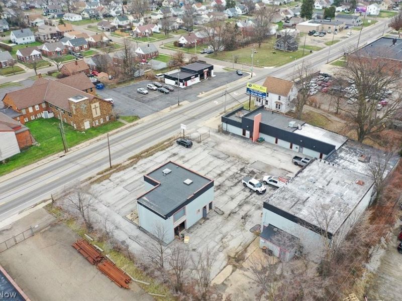 1050 and 1062 Triplett Boulevard, Akron, OH 44306 Photo 11