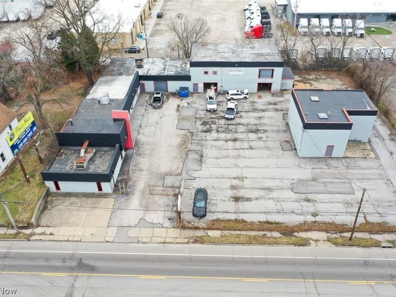 1050 and 1062 Triplett Boulevard, Akron, OH 44306 Photo 14