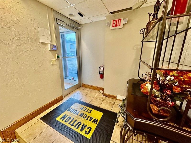 1050 and 1062 Triplett Boulevard, Akron, OH 44306 Photo 18