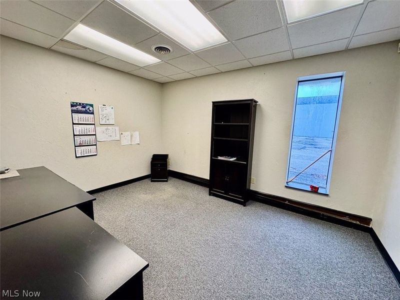 1050 and 1062 Triplett Boulevard, Akron, OH 44306 Photo 27