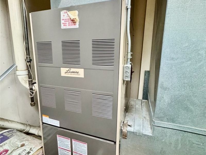 1050 and 1062 Triplett Boulevard, Akron, OH 44306 Photo 44