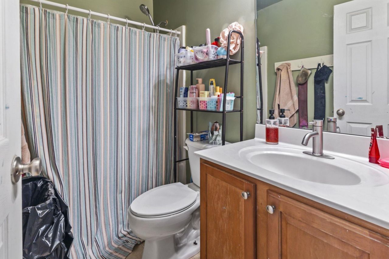 309 Winslow Ave. Photo 8