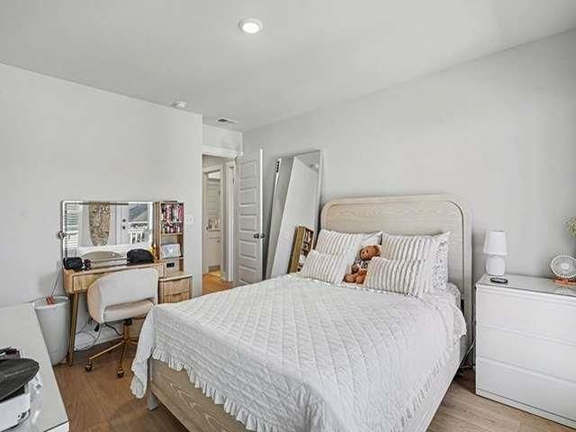 1333 Seachase Way Photo 18