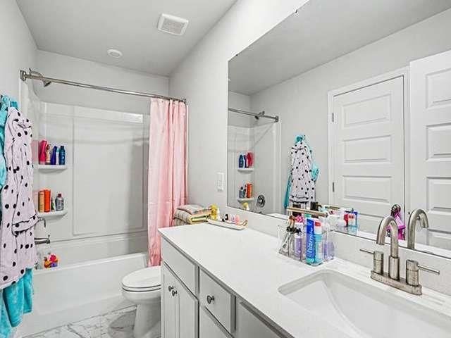 1333 Seachase Way Photo 19