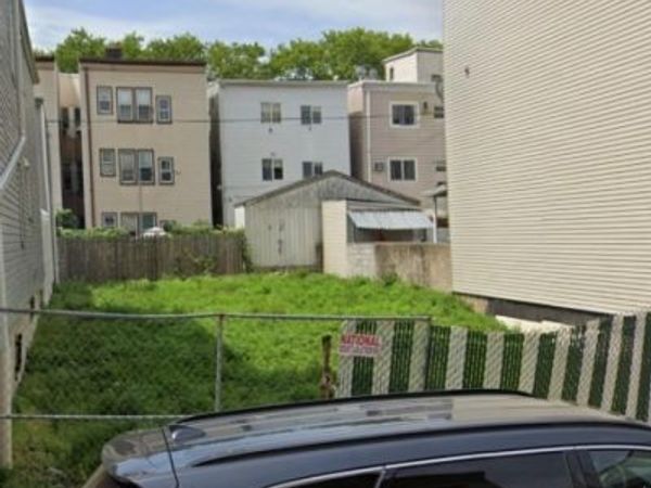 250 Elm St, Newark, NJ 07105