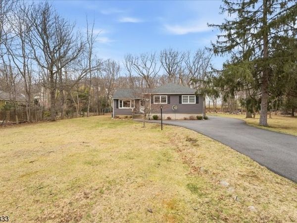 666 Park Rd, Parsippany-Troy Hills, NJ 07950