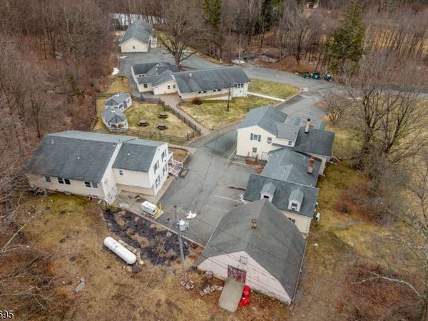 240 Longhouse Dr, West Milford, NJ 07421