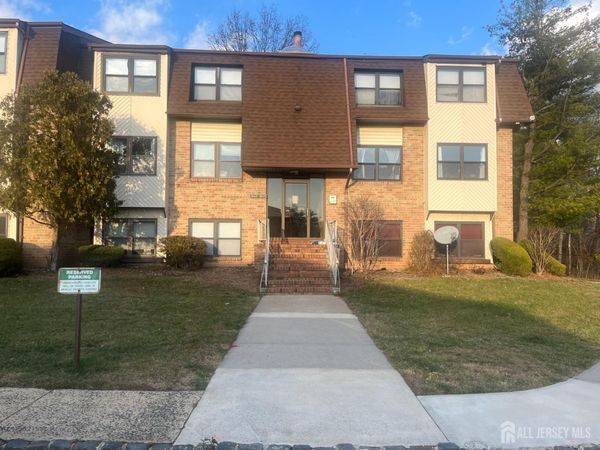 1947 Raspberry Court , Edison, NJ 08817