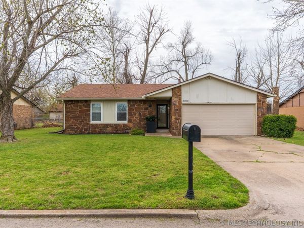 21106 E 32nd Street, Broken Arrow, OK 74014