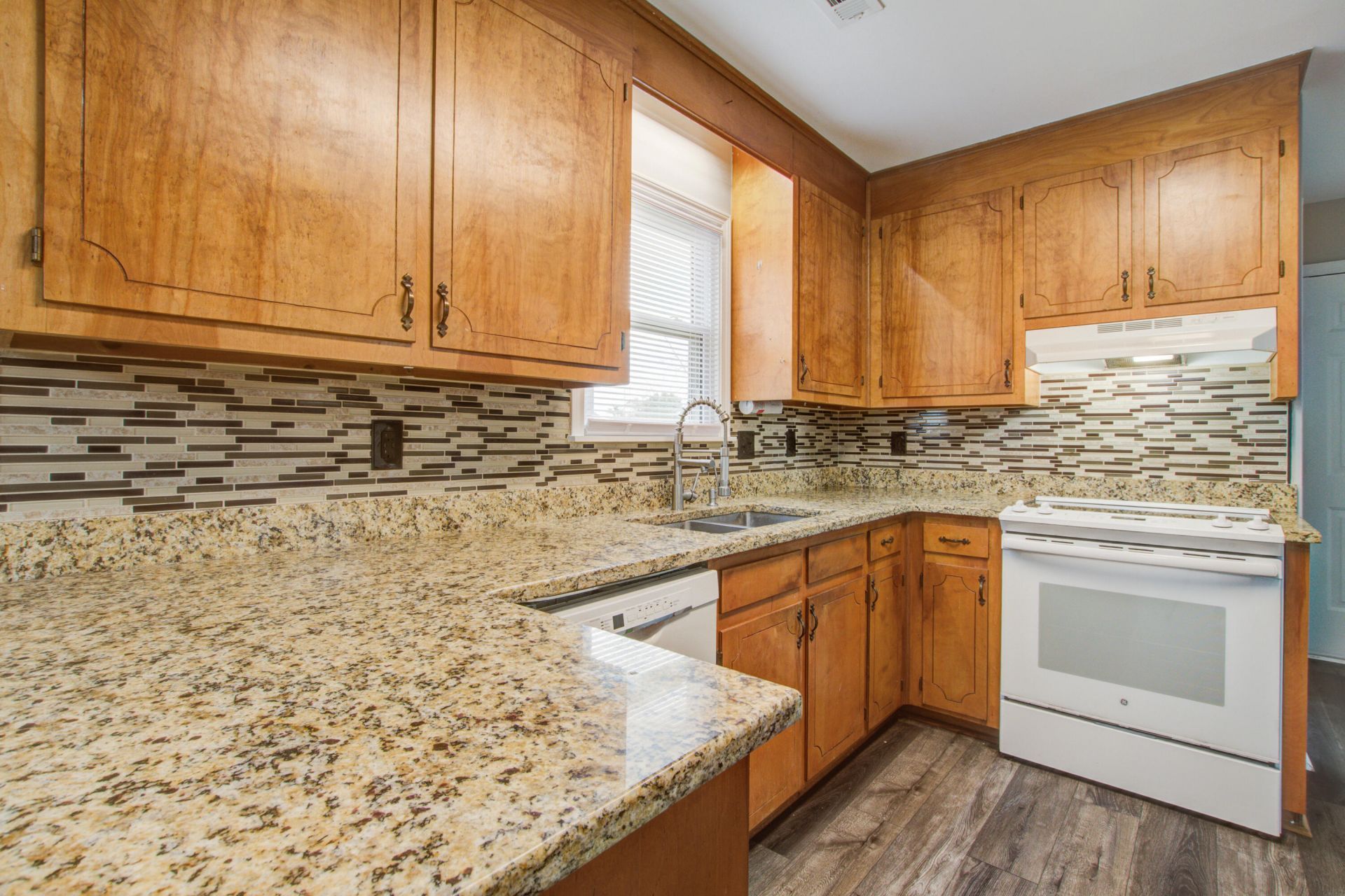 141 Persimmon Circle Photo 17