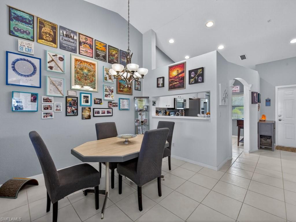 6890 Huntington Lakes Cir, Unit 203, Naples, FL 34119 Photo
