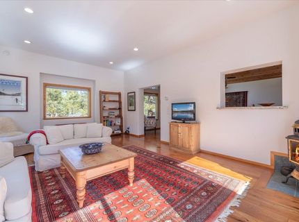 15407 Wolfgang Road, Truckee, CA 96161 Photo