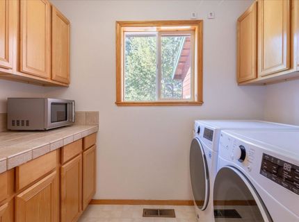 15407 Wolfgang Road, Truckee, CA 96161 Photo