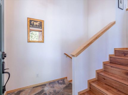 15407 Wolfgang Road, Truckee, CA 96161 Photo