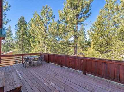 15407 Wolfgang Road, Truckee, CA 96161 Photo