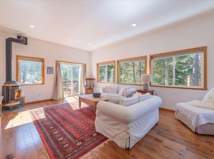 15407 Wolfgang Road, Truckee, CA 96161 Photo