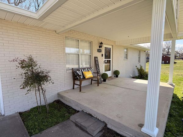 1393 N 4th Avenue, Piggott, AR 72454