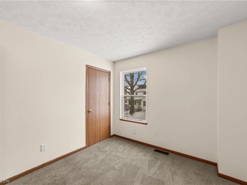 3739 W 36th Street, Cleveland, OH 44109 Photo 14