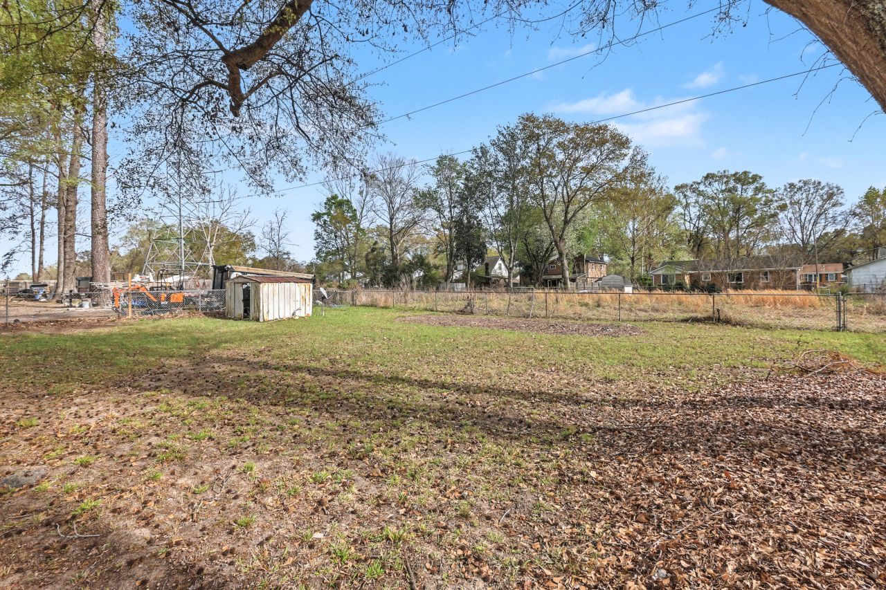 7774 Ginger Lane Photo 40