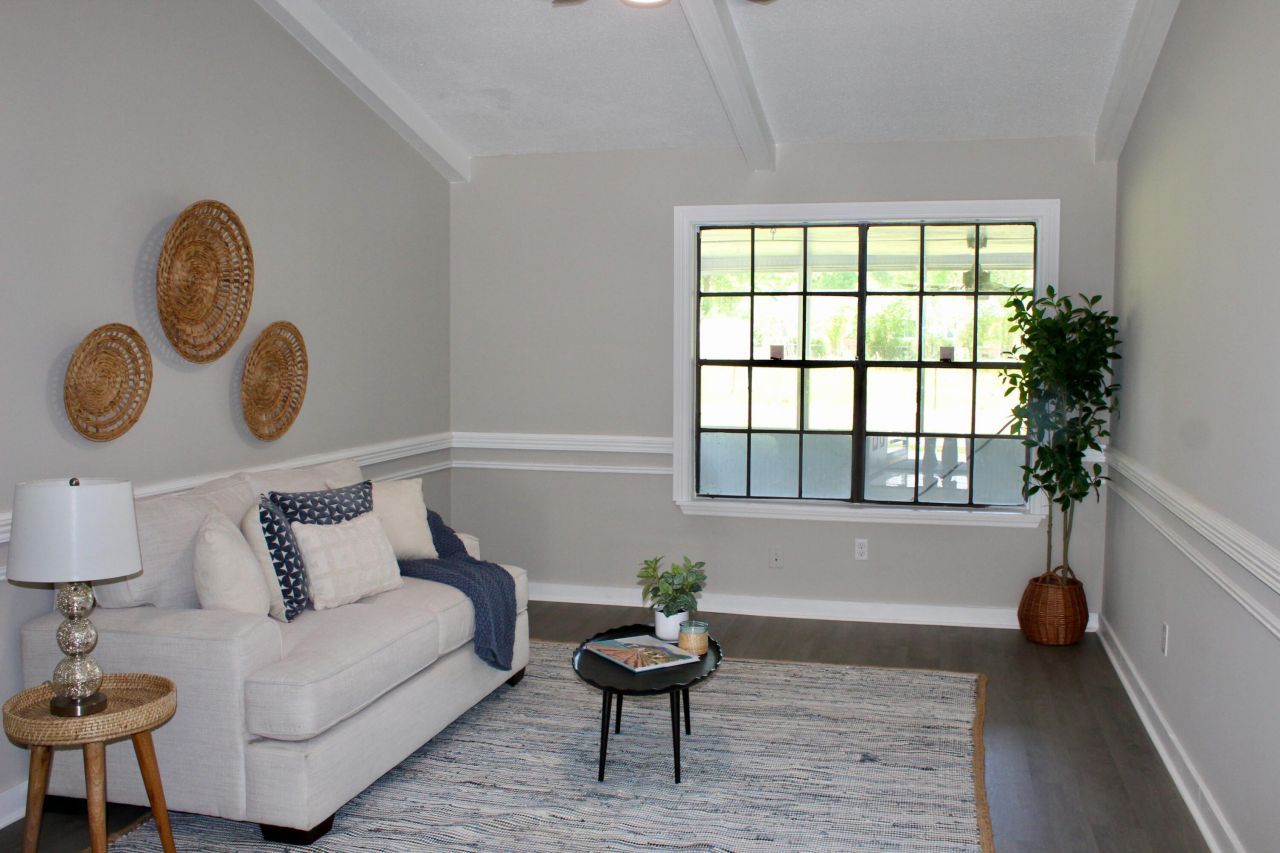 7774 Ginger Lane Photo 6