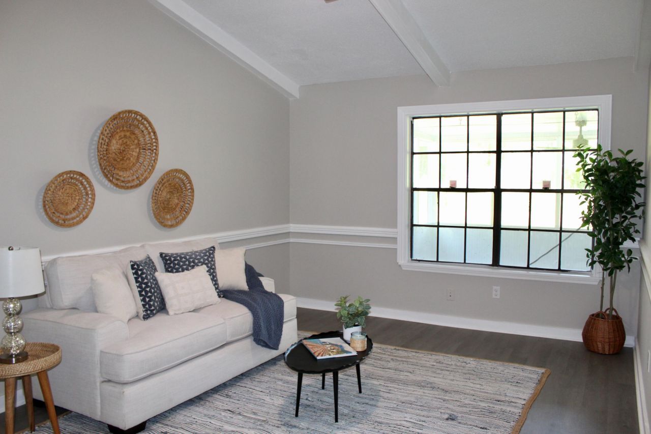 7774 Ginger Lane Photo 9