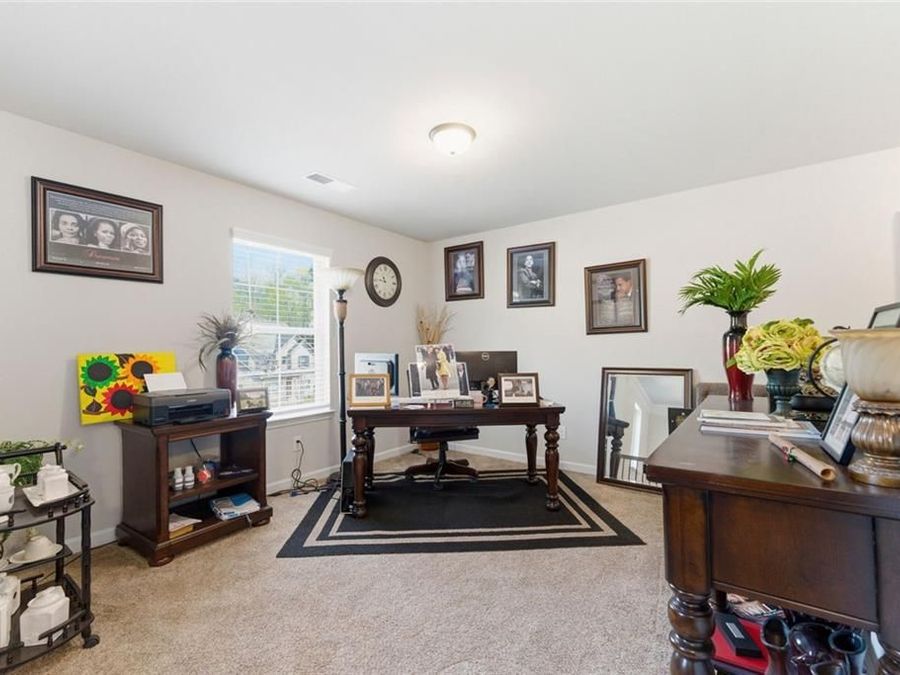 Property Image 32