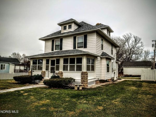 214 N Church Street, Oak Harbor, OH 43449