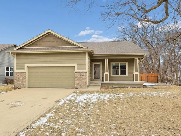 219 S 12th Street, Adel, IA 50003