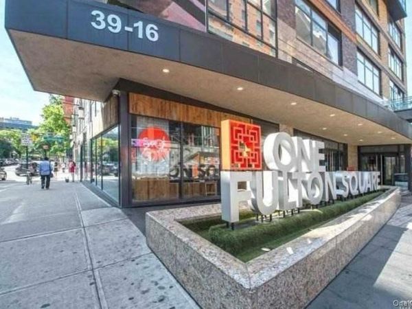 39-16 Prince Street , Unit 8C, Flushing, NY 11354