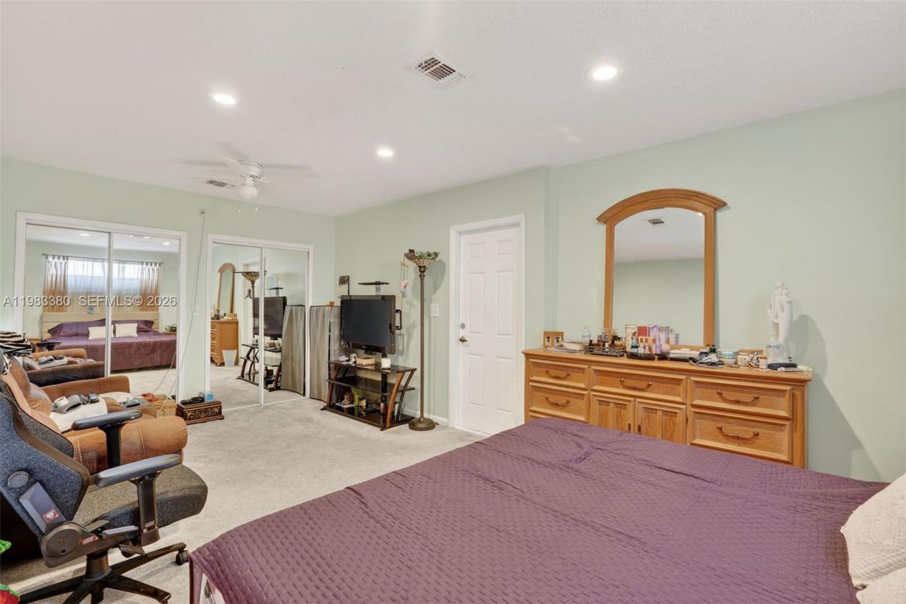 15672 SW 91st Ln , Miami, FL 33196 Photo