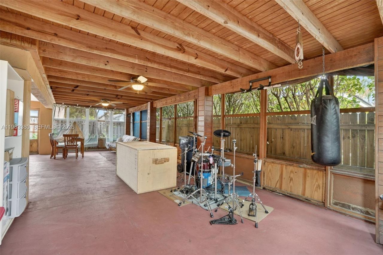 15672 SW 91st Ln , Miami, FL 33196 Photo