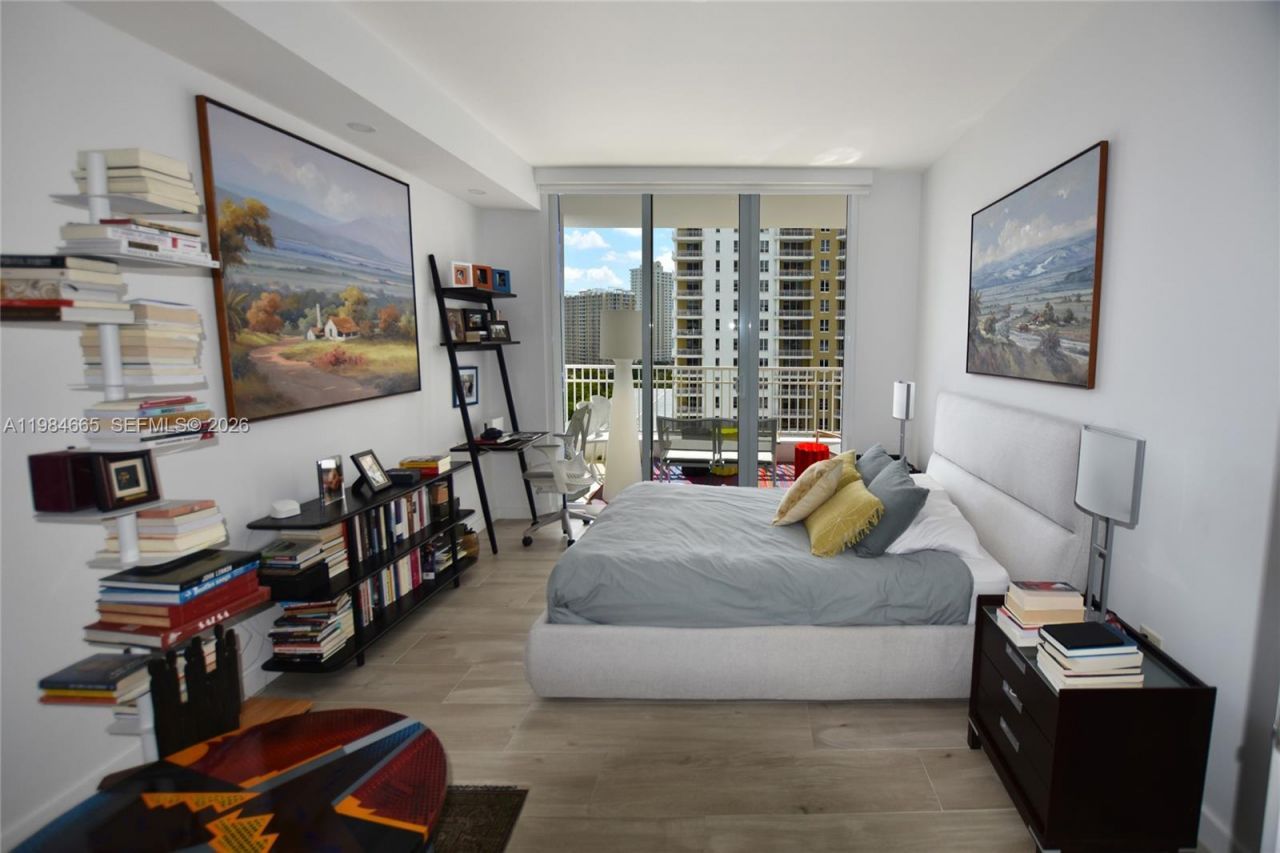 801 Brickell Key Blvd , Unit 1209, Miami, FL 33131 Photo