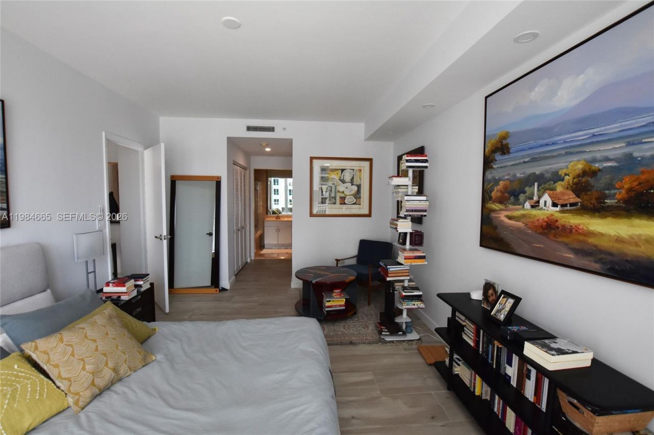 801 Brickell Key Blvd, Unit 1209, Miami, FL 33131 Photo
