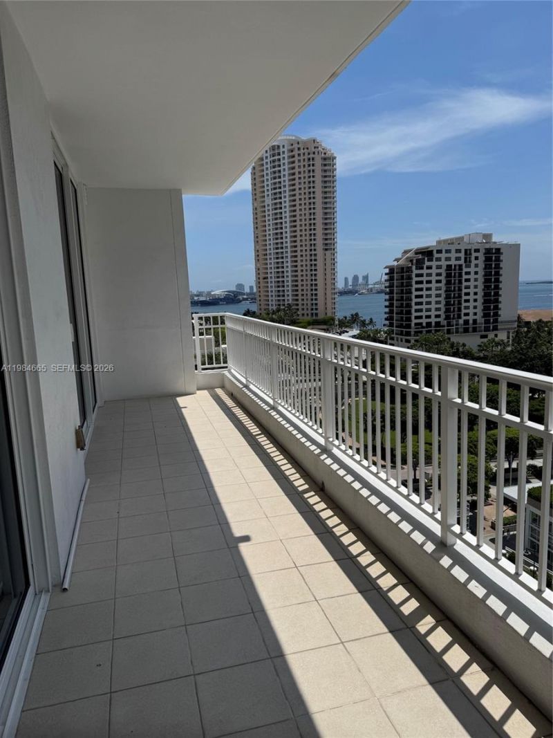 801 Brickell Key Blvd, Unit 1209, Miami, FL 33131 Photo