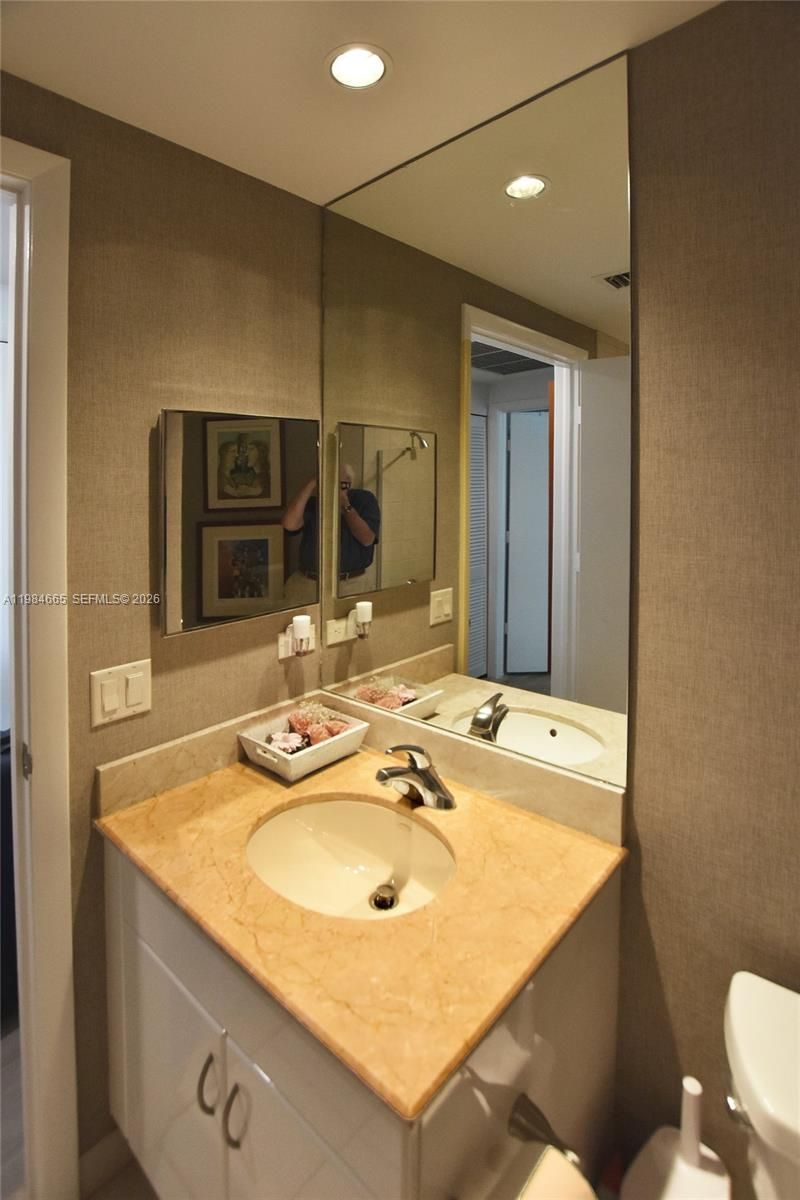 801 Brickell Key Blvd, Unit 1209, Miami, FL 33131 Photo