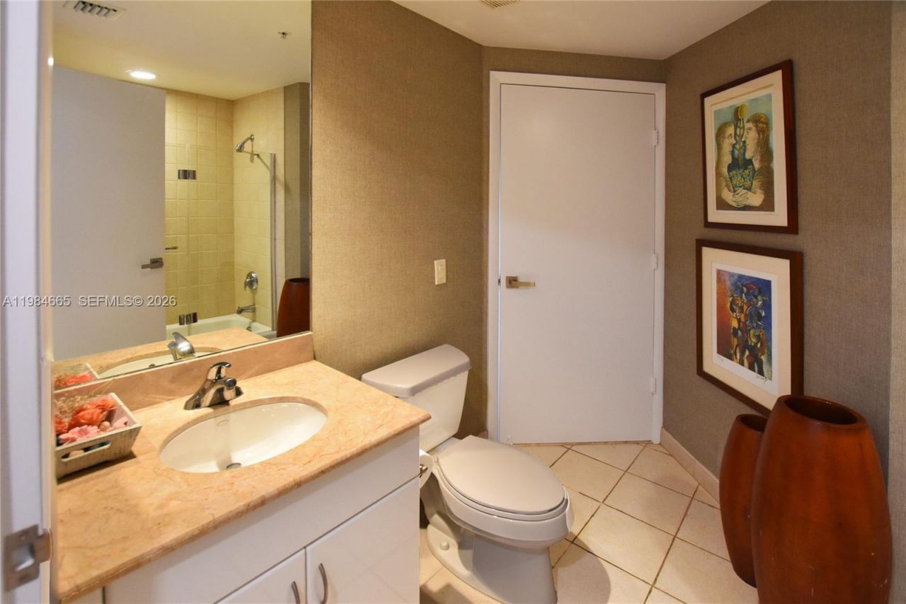 801 Brickell Key Blvd, Unit 1209, Miami, FL 33131 Photo