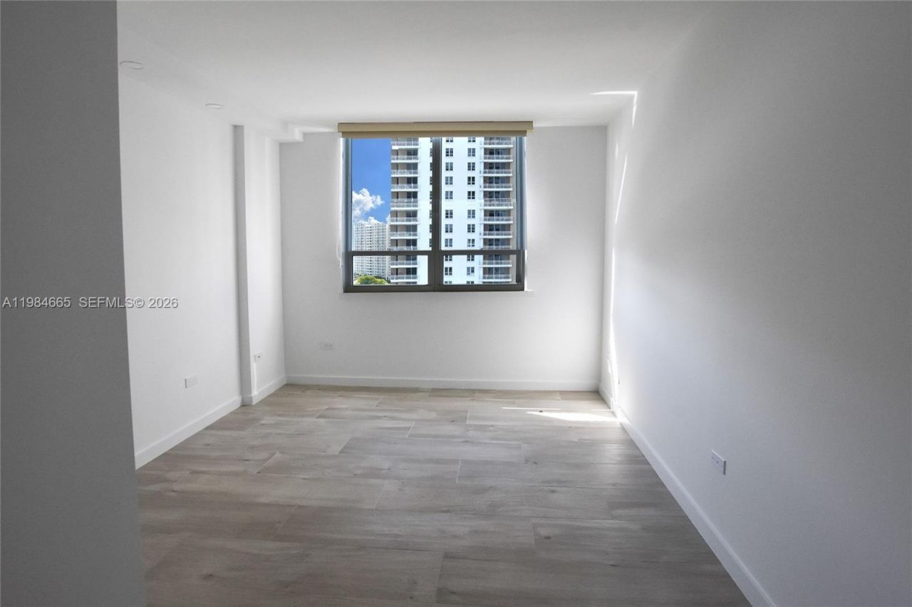 801 Brickell Key Blvd, Unit 1209, Miami, FL 33131 Photo