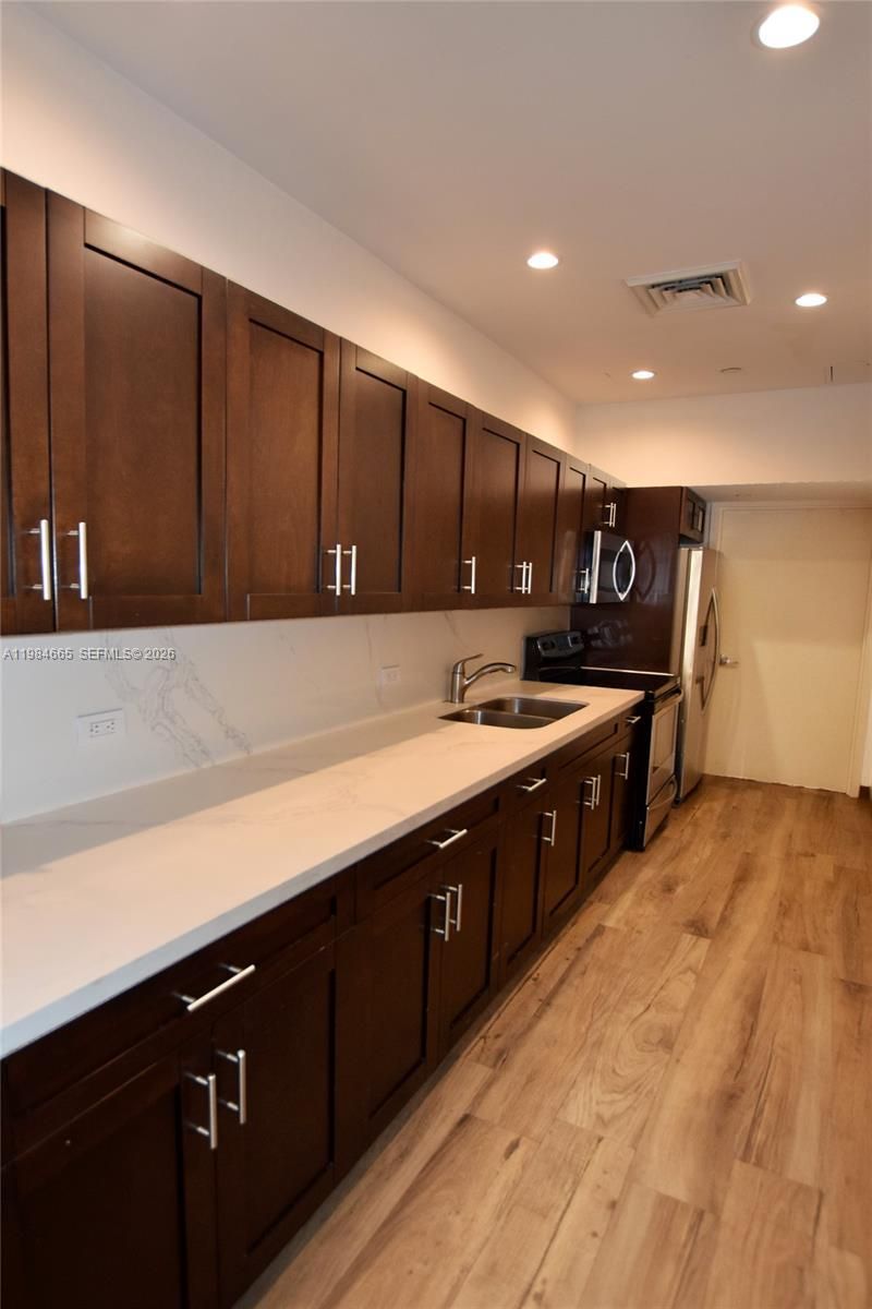 801 Brickell Key Blvd, Unit 1209, Miami, FL 33131 Photo