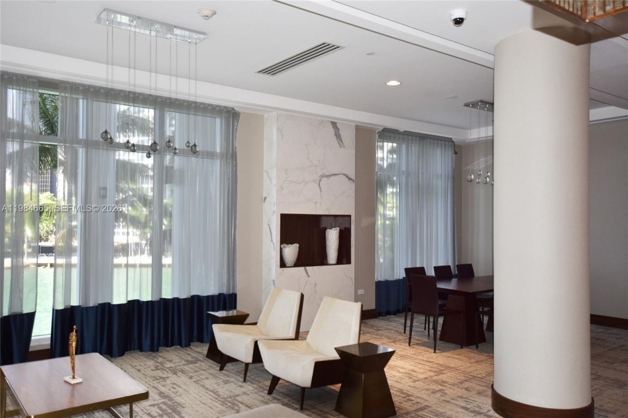 801 Brickell Key Blvd, Unit 1209, Miami, FL 33131 Photo