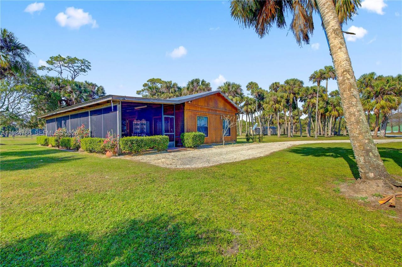 30003 SW Martin Hwy, Okeechobee, FL 34974 Photo