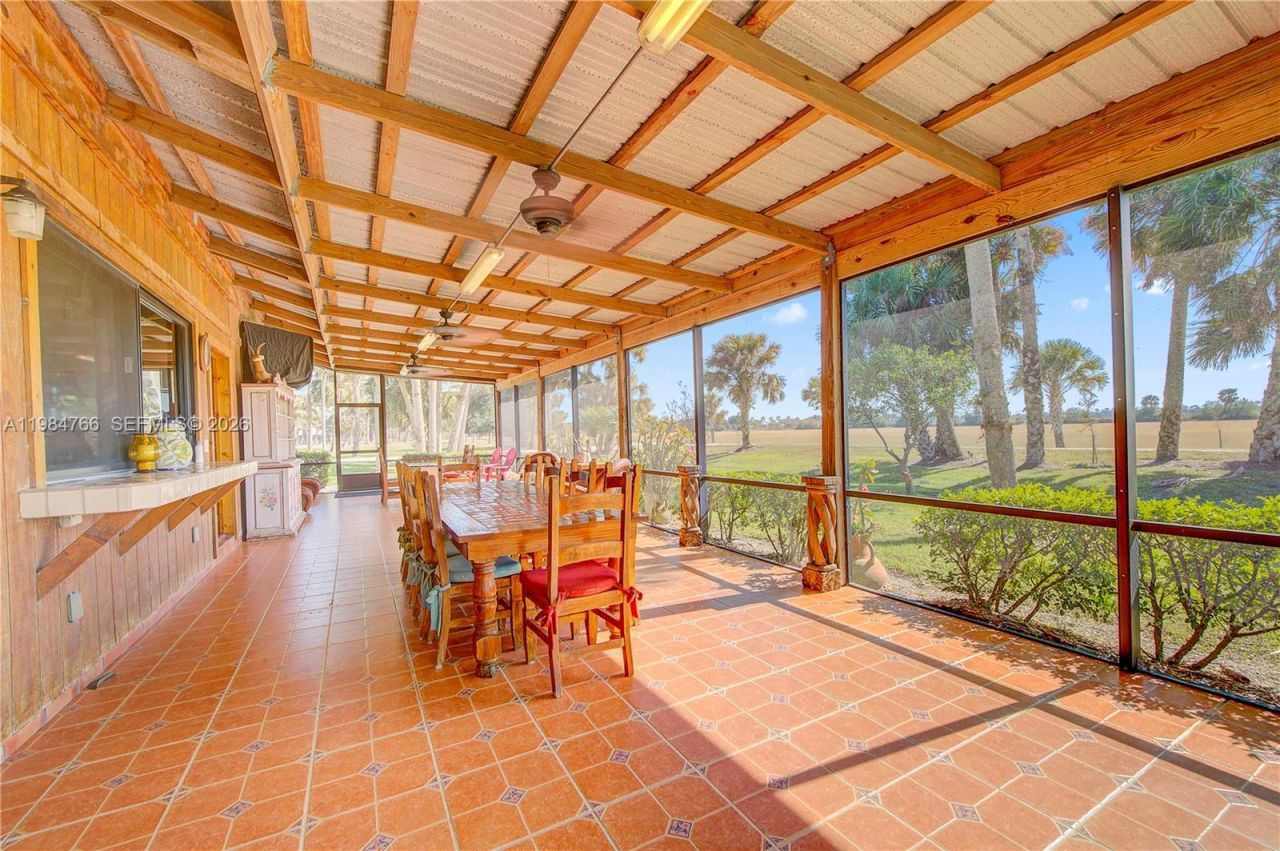 30003 SW Martin Hwy, Okeechobee, FL 34974 Photo