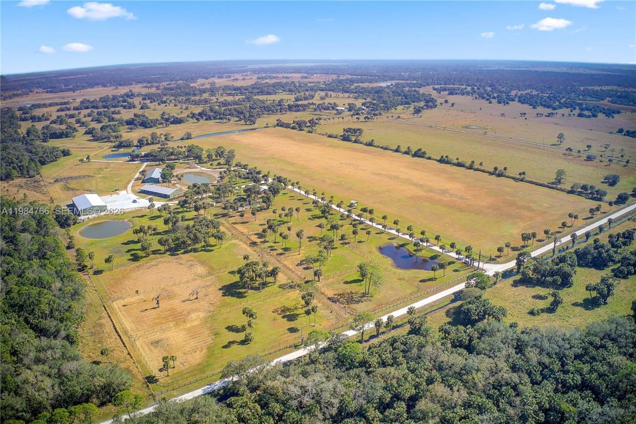 30003 SW Martin Hwy, Okeechobee, FL 34974 Photo