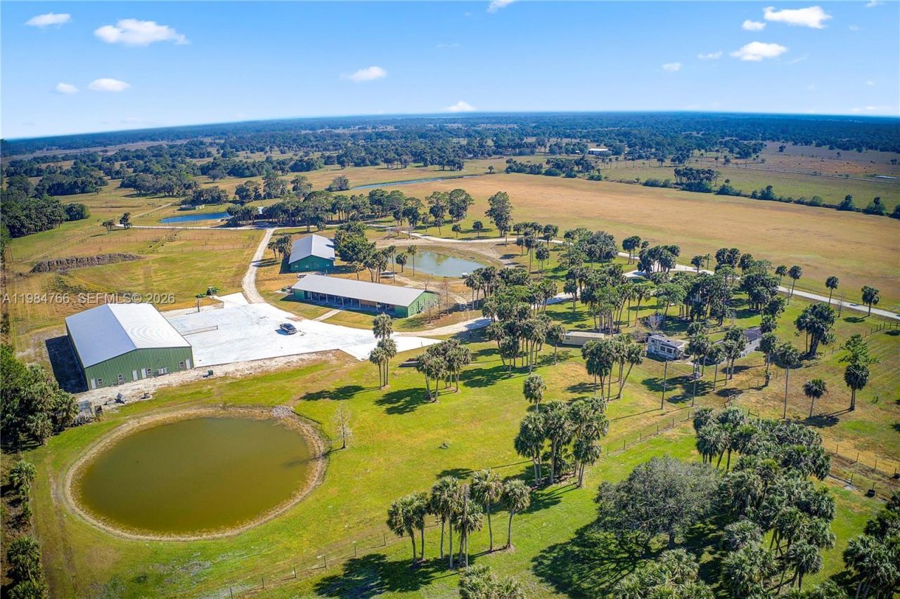 30003 SW Martin Hwy, Okeechobee, FL 34974 Photo