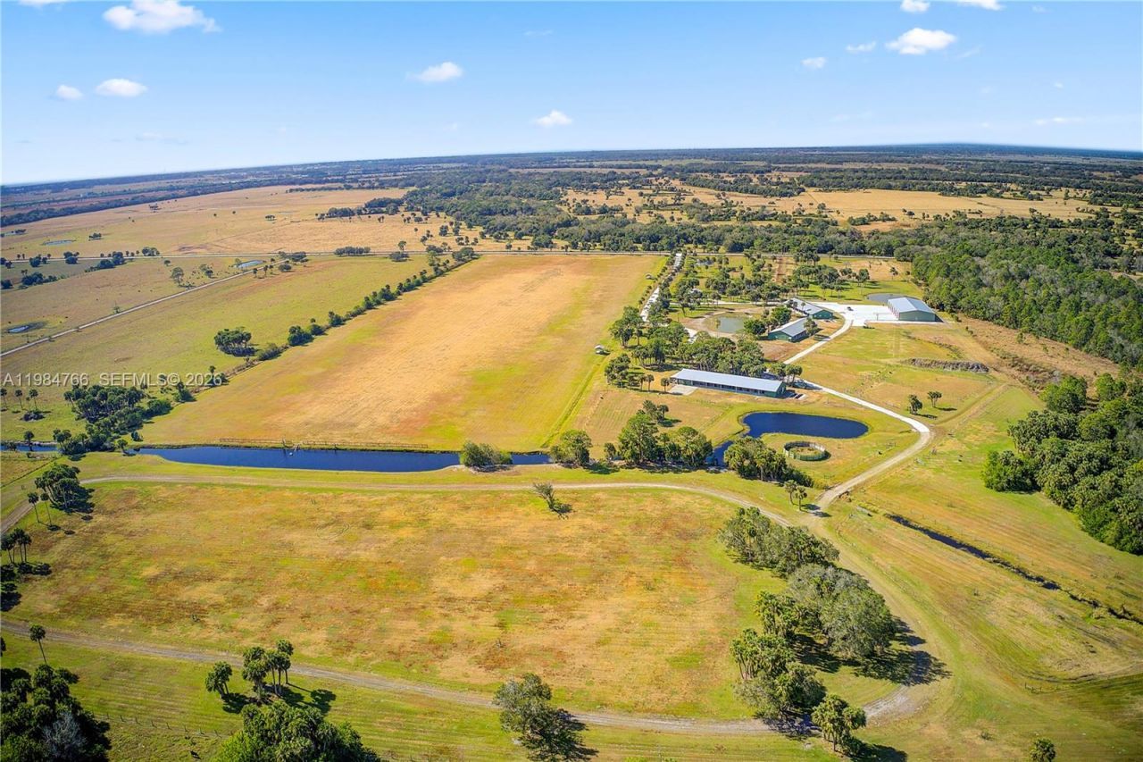 30003 SW Martin Hwy, Okeechobee, FL 34974 Photo