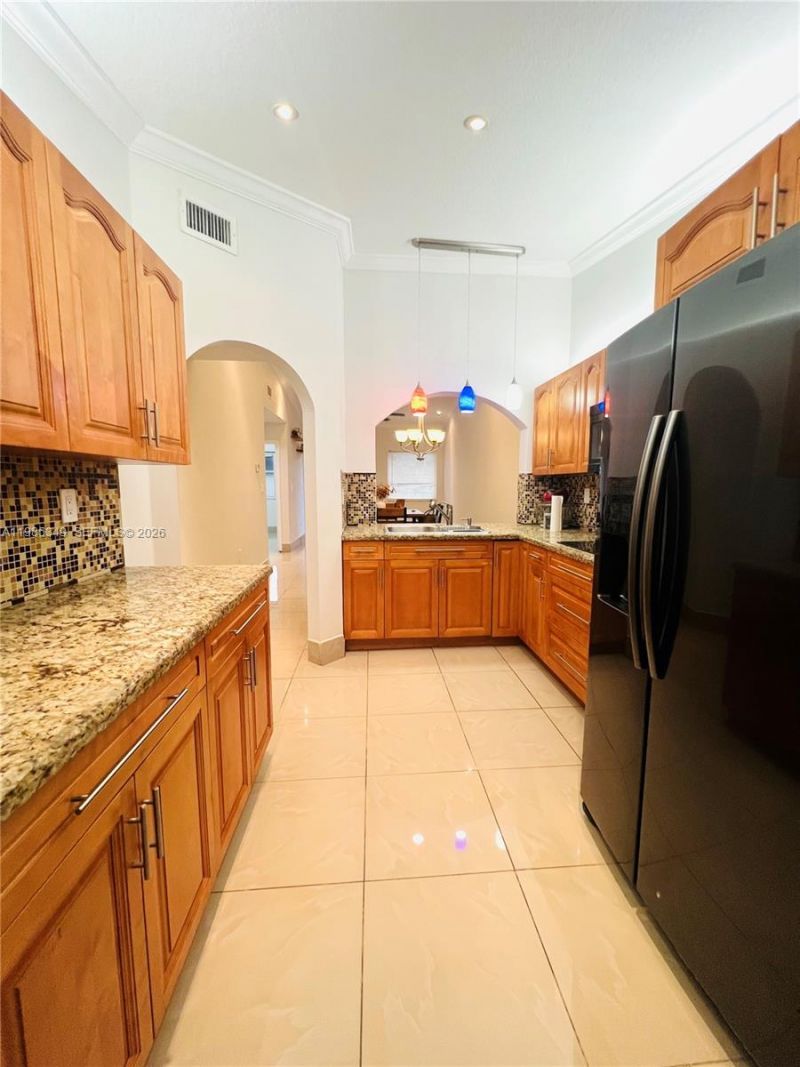 3380 NE 9th St , Unit 203, Homestead, FL 33033 Photo