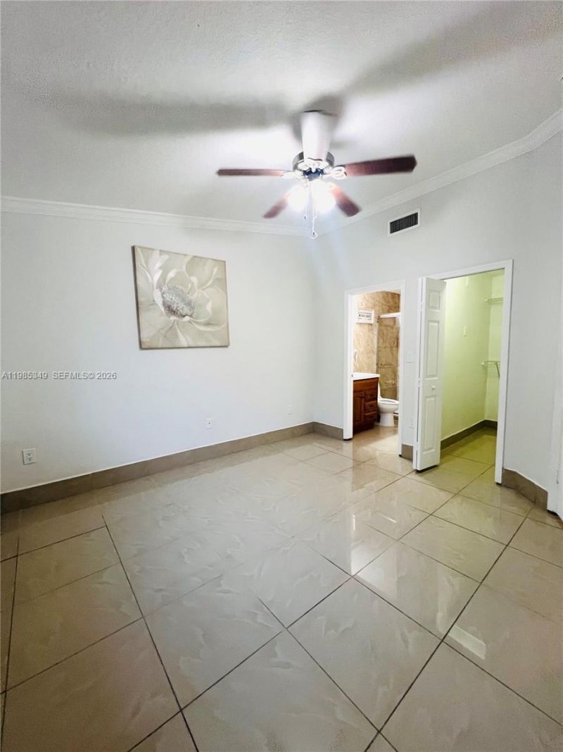 3380 NE 9th St , Unit 203, Homestead, FL 33033 Photo