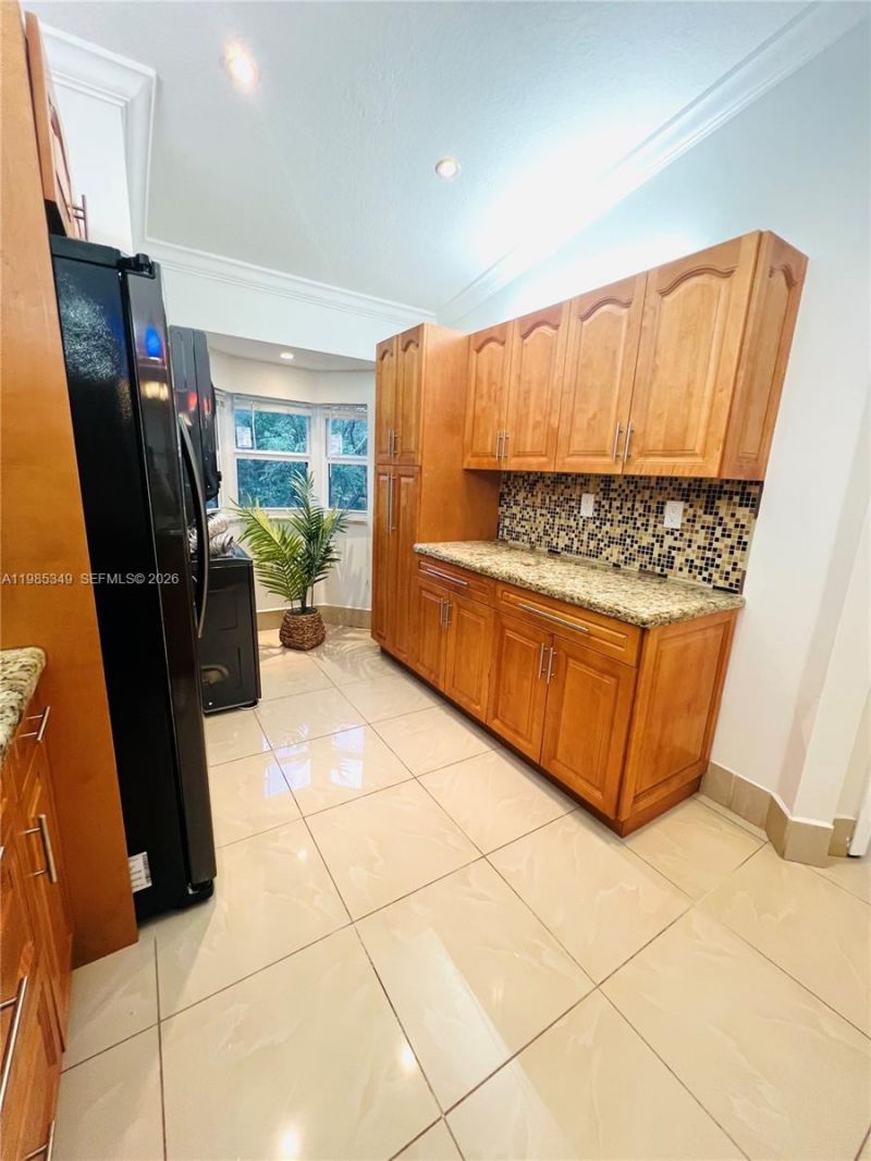 3380 NE 9th St , Unit 203, Homestead, FL 33033 Photo