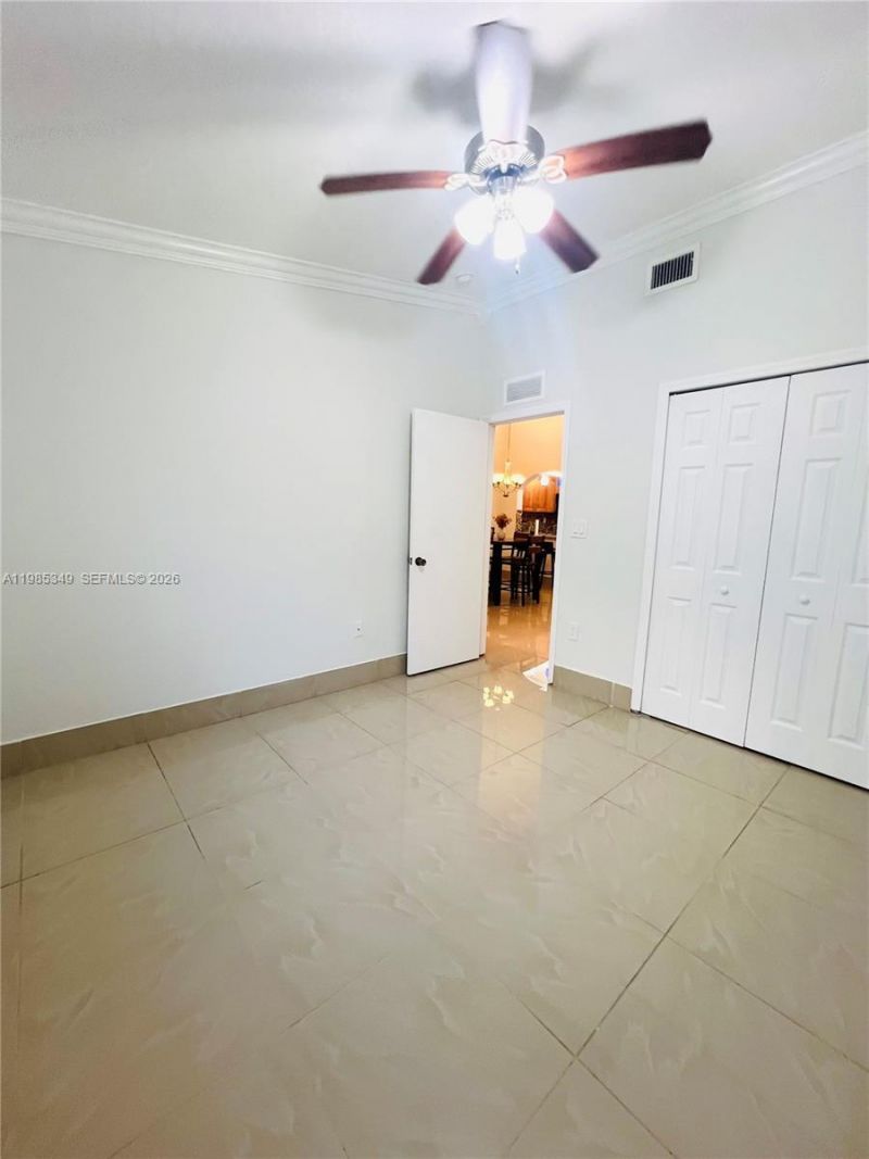 3380 NE 9th St , Unit 203, Homestead, FL 33033 Photo