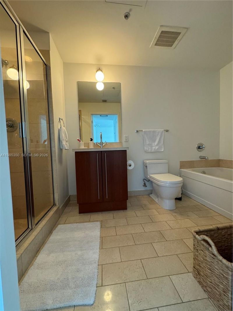 79 SW 12th St, Unit 1502-S, Miami, FL 33130 Photo