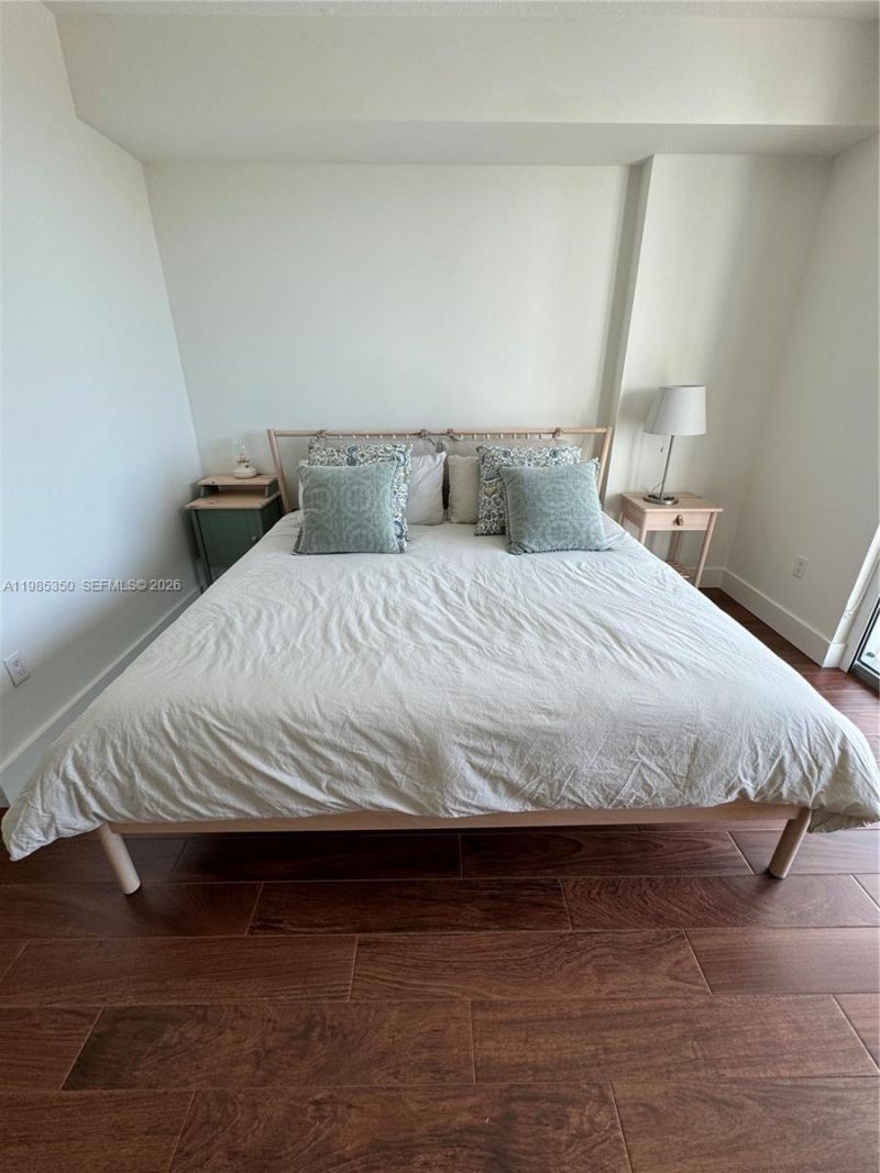 79 SW 12th St, Unit 1502-S, Miami, FL 33130 Photo